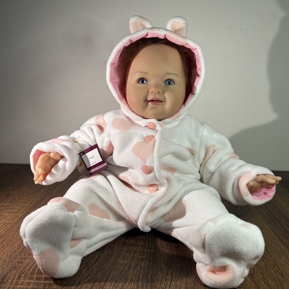 Real Newborn Doll - Ashton Drake Galleries : Savana By Ping Lau - Rare - HTF - Picture 2 of 16